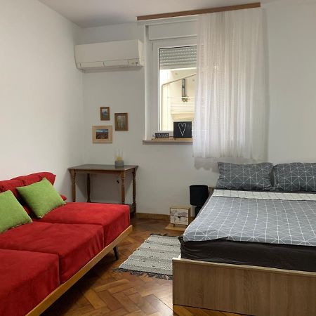 New Episode - Apartment With Private Parking Ljubljana Dış mekan fotoğraf