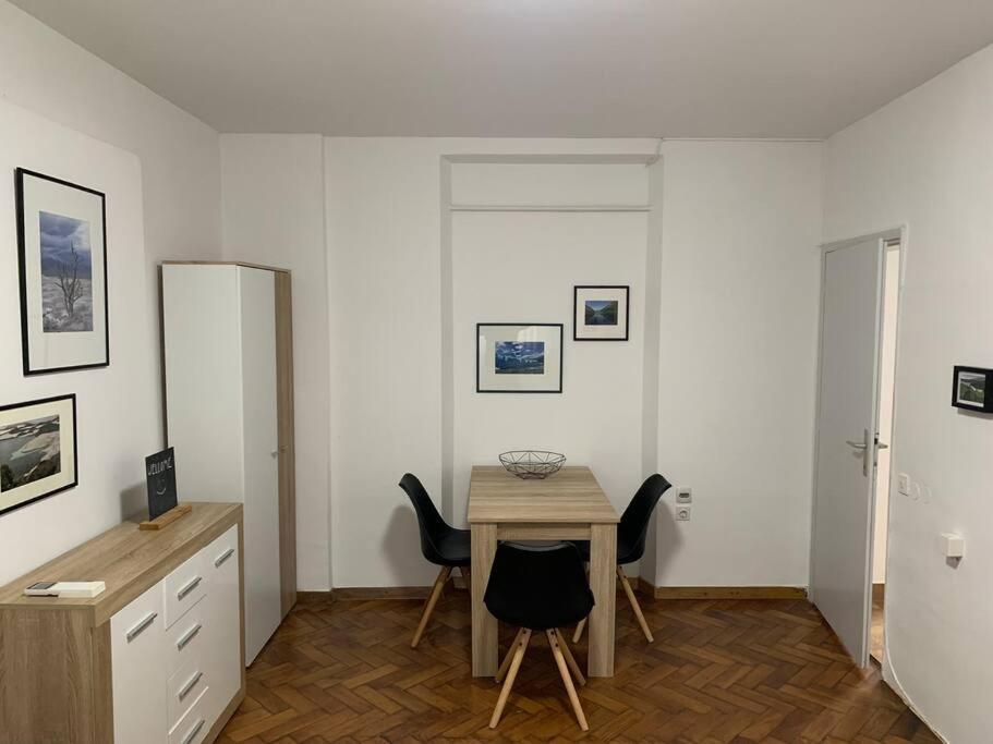 New Episode - Apartment With Private Parking Ljubljana Dış mekan fotoğraf