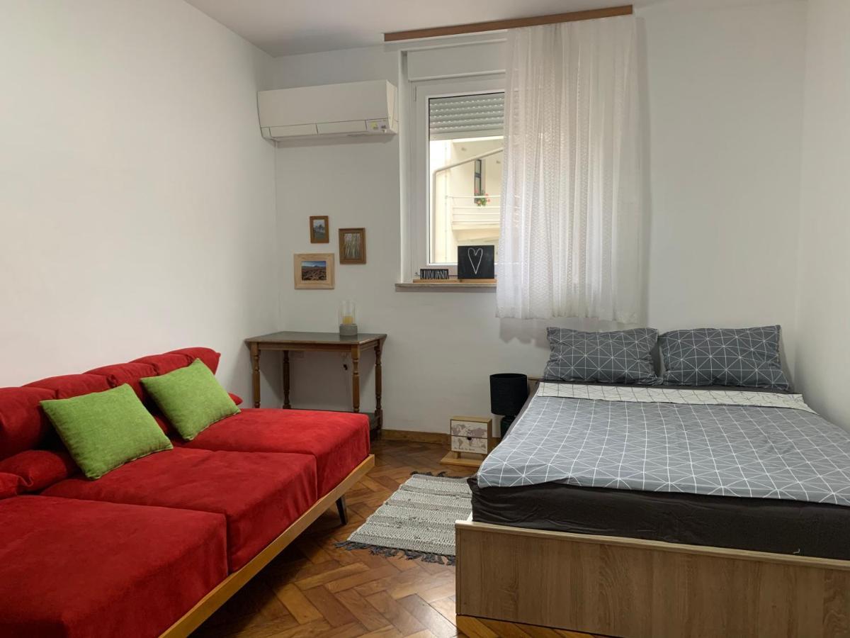New Episode - Apartment With Private Parking Ljubljana Dış mekan fotoğraf